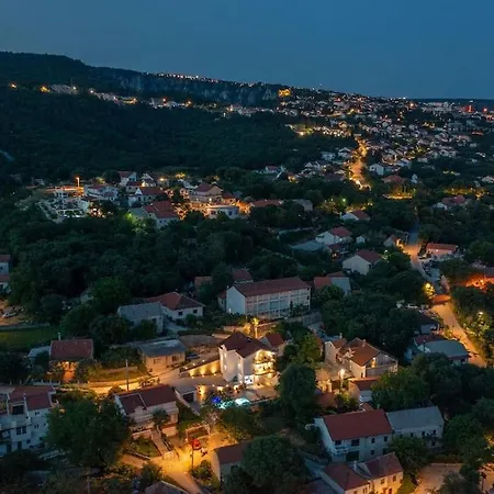Villa Nusa - Imotski- Brand New Imotski